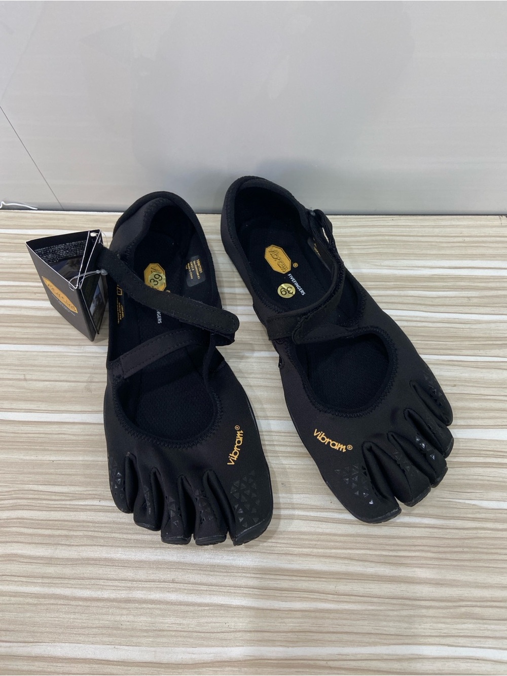 Vibram Women's Black FiveFingers Toe Shoes with Gold Logo
